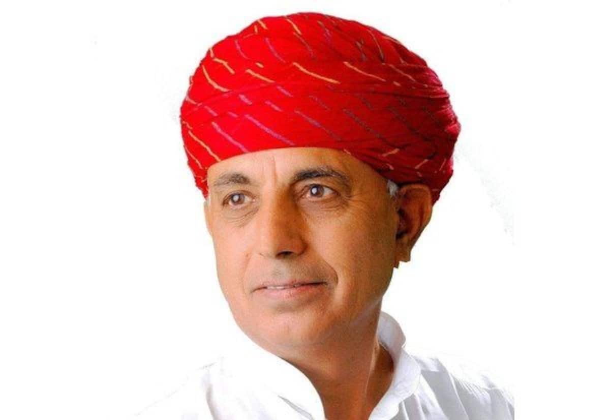 Union minister faces row over Rs 99 lakh subsidy for own farm project