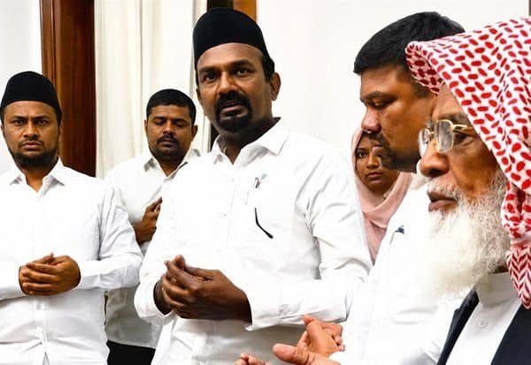 New Minority Welfare Minister begins work after dua at Secretariat