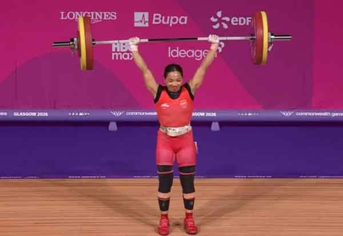Mirabai Chanu wins Commonwealth weightlifting gold, sets world record