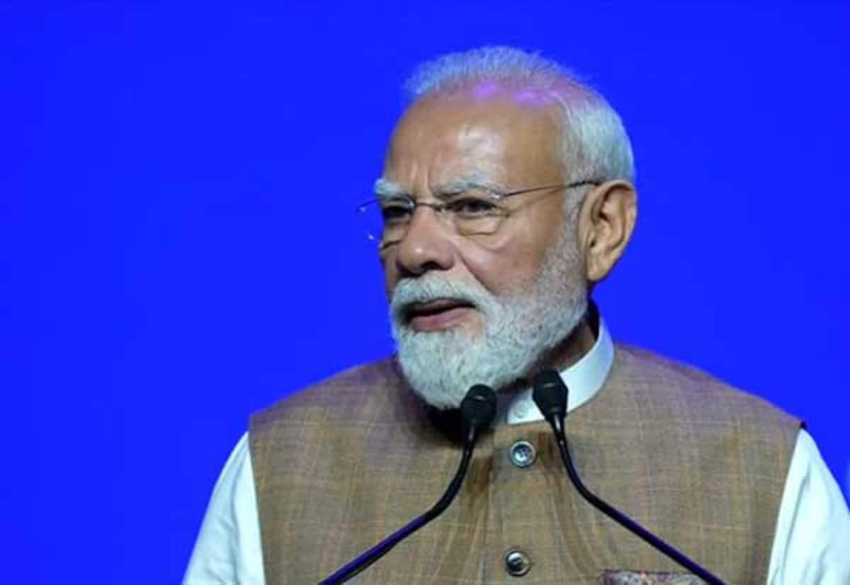 Serving 12 years as PM is a great privilege, says Modi in Paris