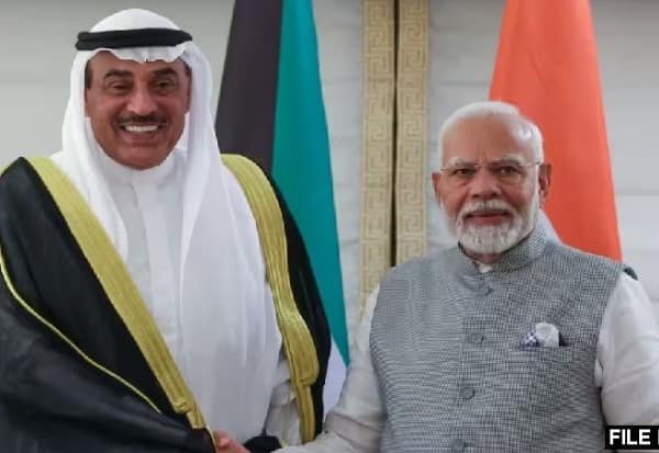 மேற்காசியா பாதுகாப்பு நிலவரம்: குவைத் பட்டத்து இளவரசருடன் பிரதமர் மோடி தொலைபேசி பேச்சு