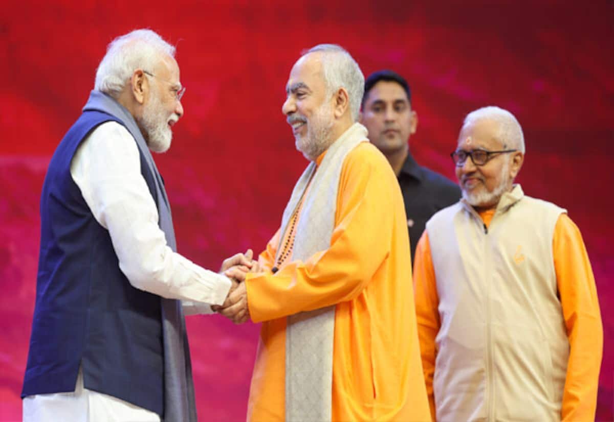 Nurture youth power to build a strong India, says PM Modi