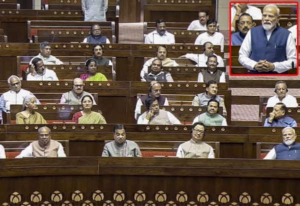 அரசியலுக்கு முற்றுப்புள்ளி இல்லை: ஓய்வு பெறும் எம்பிக்களுக்கு மோடி பாராட்டு