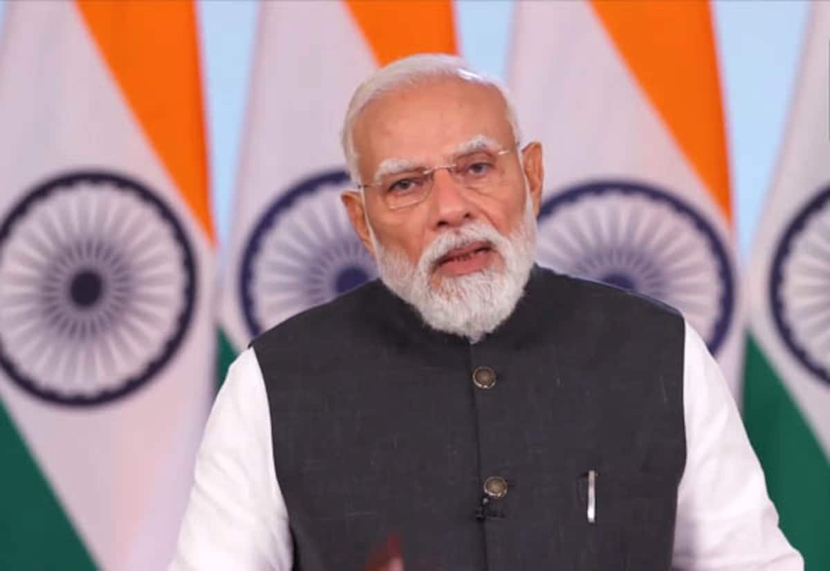 PM Modi reviews flood situation in Varanasi, orders faster relief
