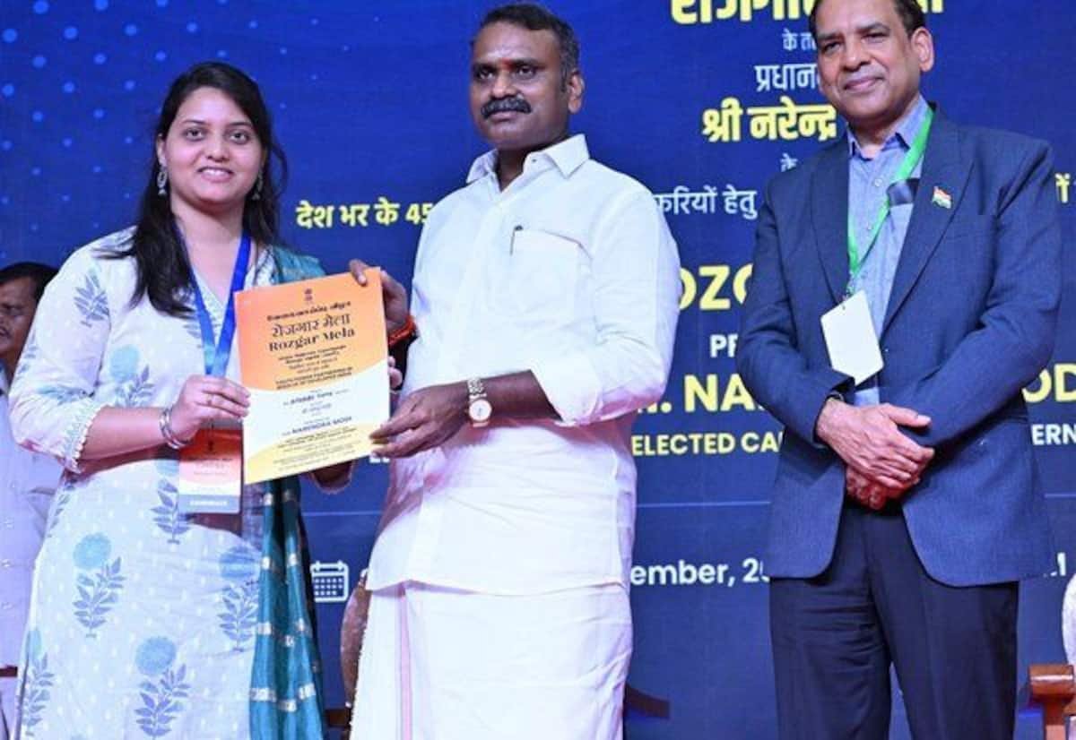Murugan urges Tamil Nadu to set up Navodaya schools in all districts