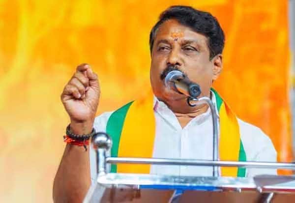 Nainar Nagendran accuses DMK of abetting protest during PM’s TN visit