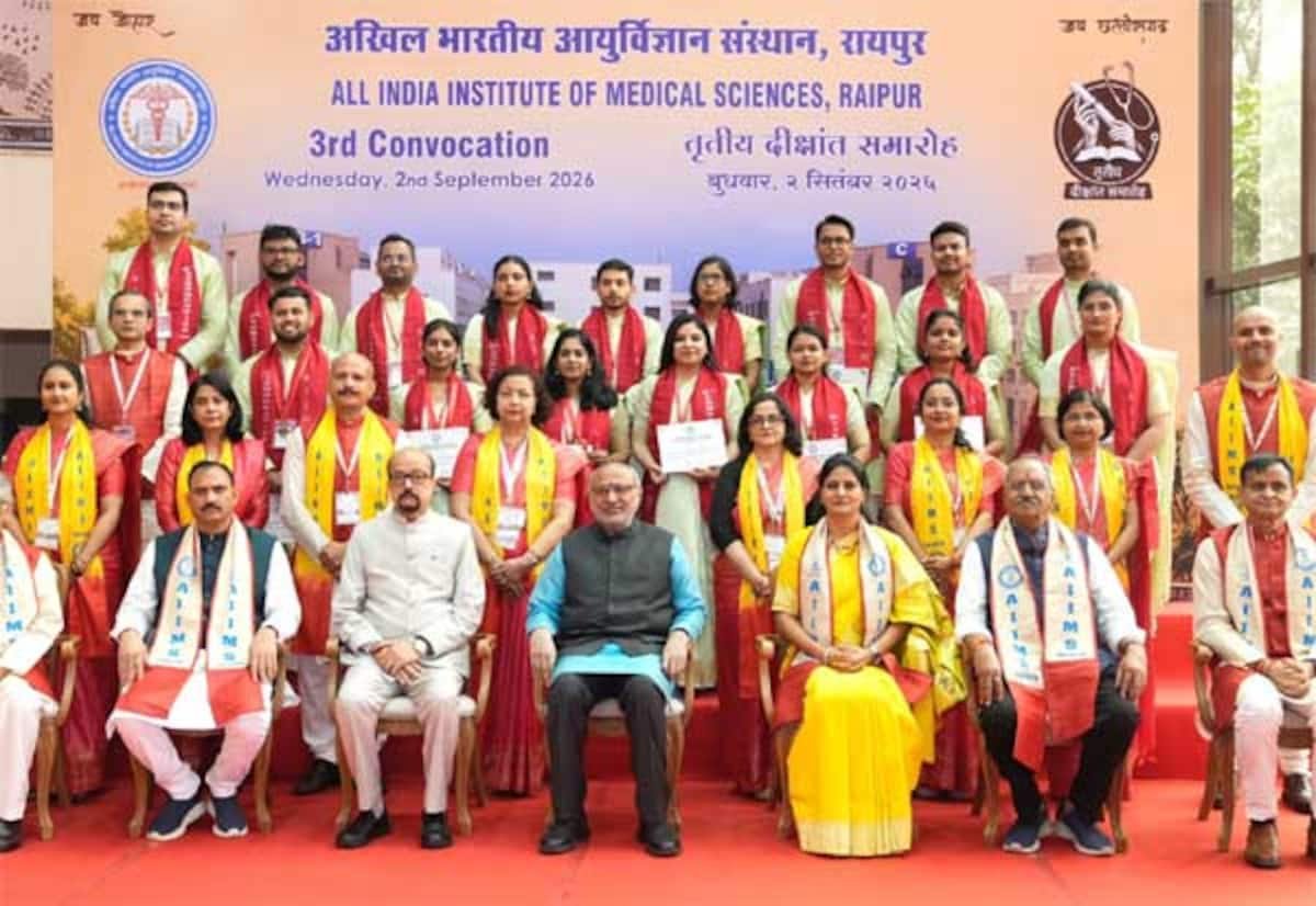Naxal threat ended due to strong political will: Vice President
