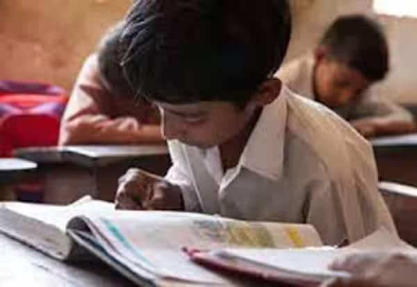 8ம் வகுப்பு சமூக அறிவியல் பாட சர்ச்சை: என்.சி.இ.ஆர்.டி. குழு மறுசீரமைப்பு