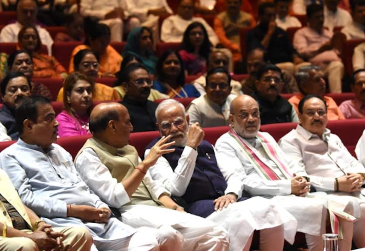 NDA MPs meet in Delhi; PM Modi, Amit Shah attend