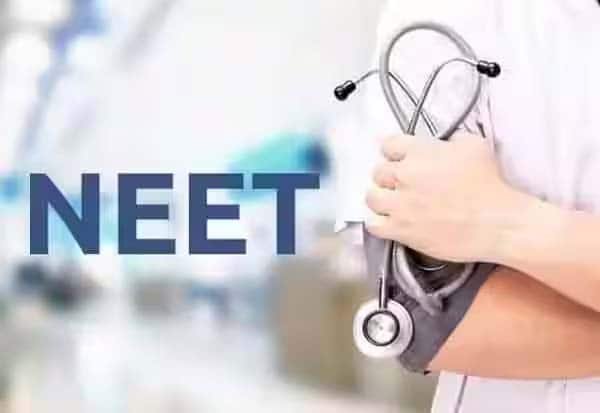 நீட் யூஜி ஹால் டிக்கெட் ஏப்.27 காலை 10 மணிக்கு வெளியீடு: என்டிஏ