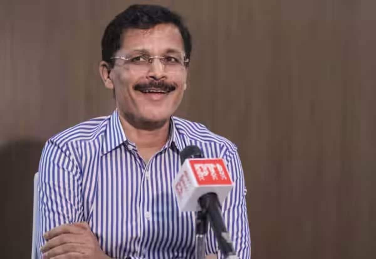 மகாராஷ்டிரா உணவு பாதுகாப்பு ஆணையர் துக்காராம் முண்டேவை ‘ராக் ஸ்டார்’ என NYT புகழாரம்