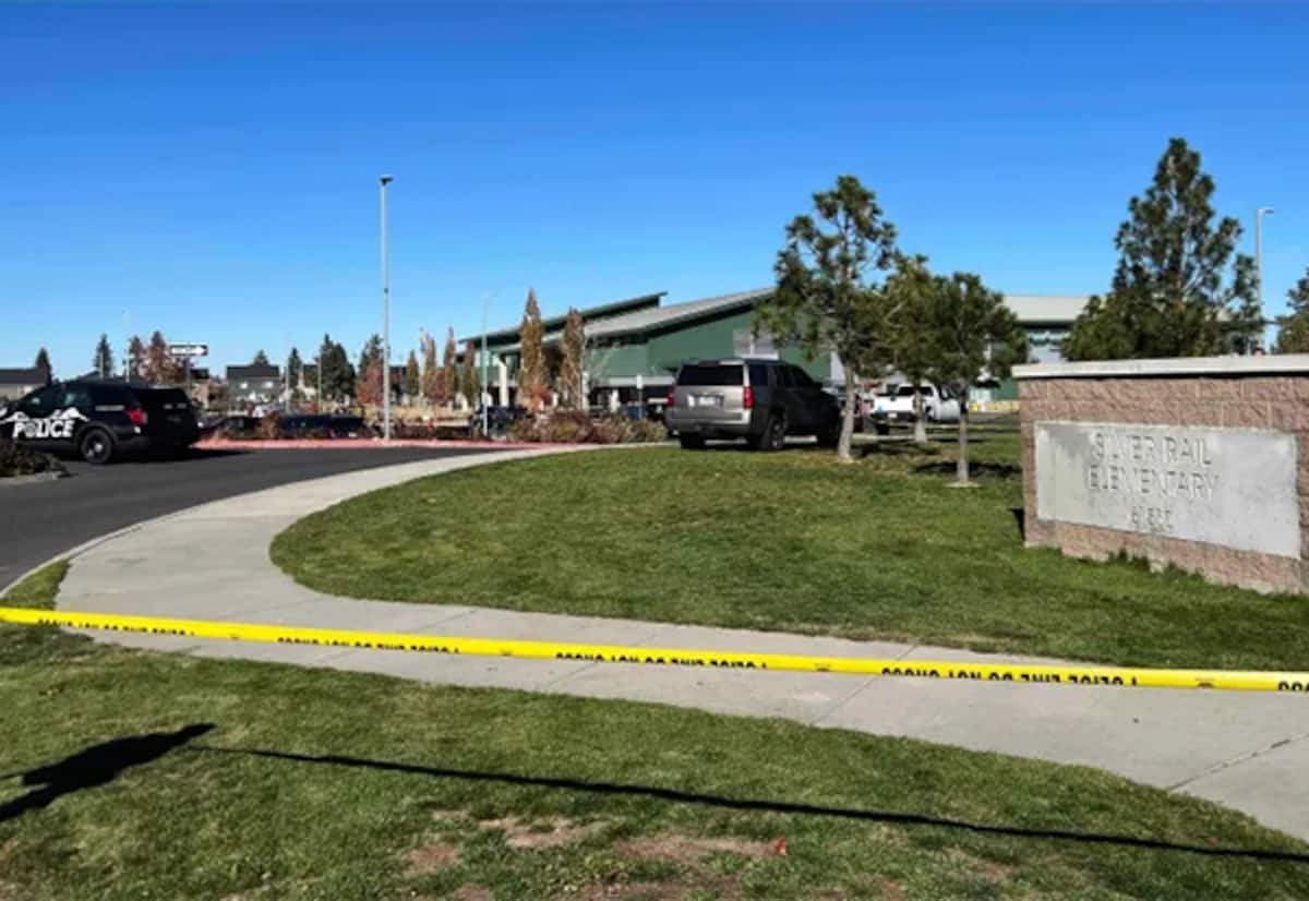 4 killed, including 3 children, in Oregon elementary school shooting