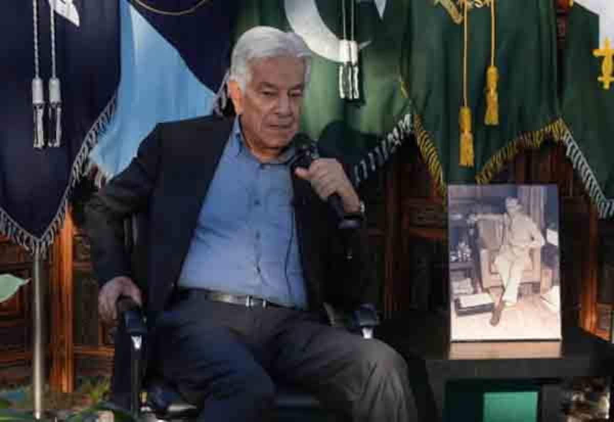 Pakistan officials accused of planning permanent move abroad