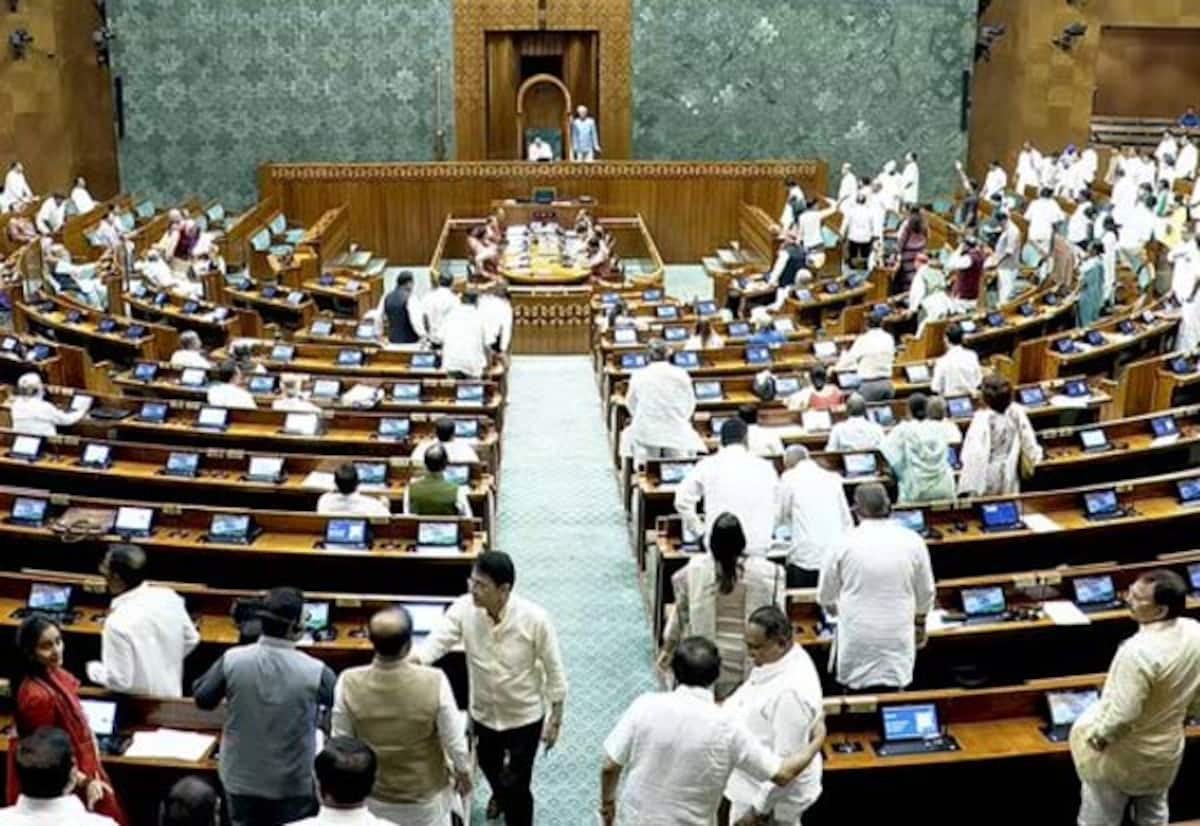 Opposition uproar stalls Parliament; both Houses adjourned for the day