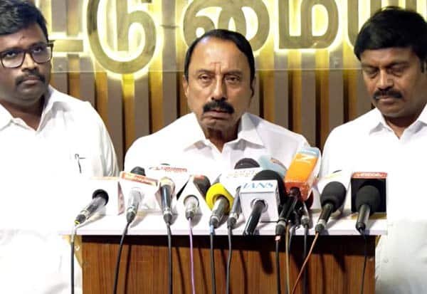 Patta transfer petitions to be decided within 15 days: Sengottaiyan