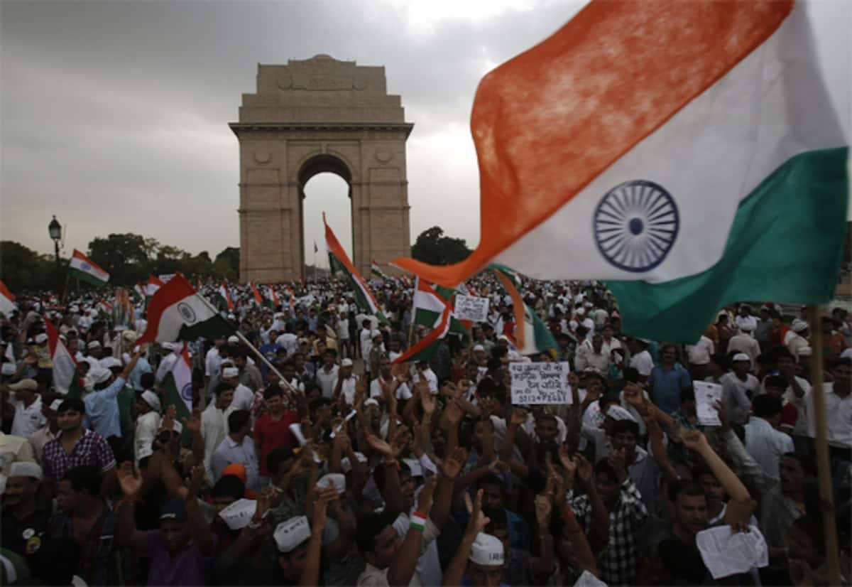 Pew survey in 36 nations: 45% view India positively