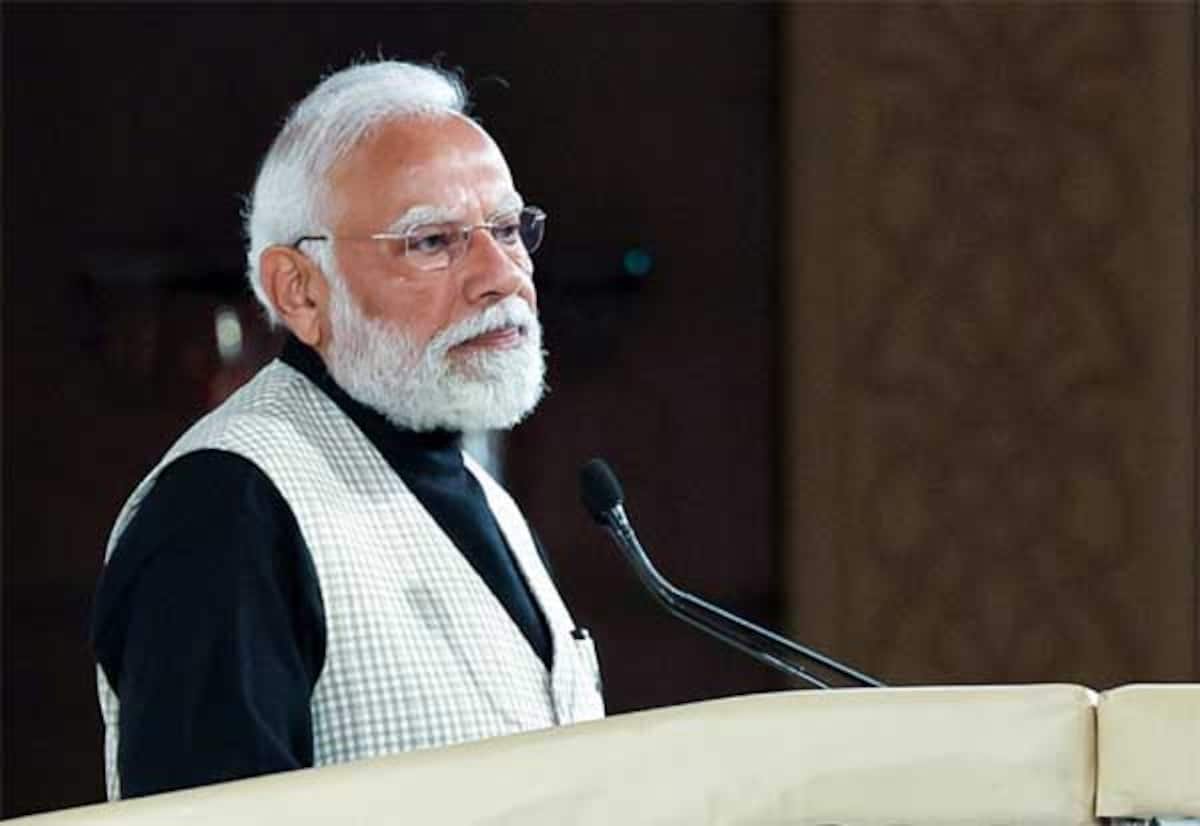 Automotive sector must drive India’s growth: PM Modi at SIAM summit