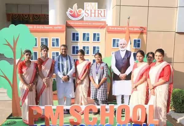 Centre to write to TN, West Bengal chiefs on PM SHRI schools
