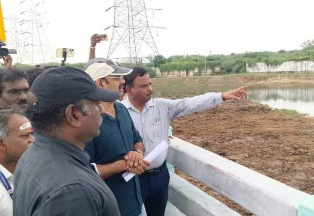 Puzhal surplus canal can carry 7,000 cusecs; higher flow may flood areas