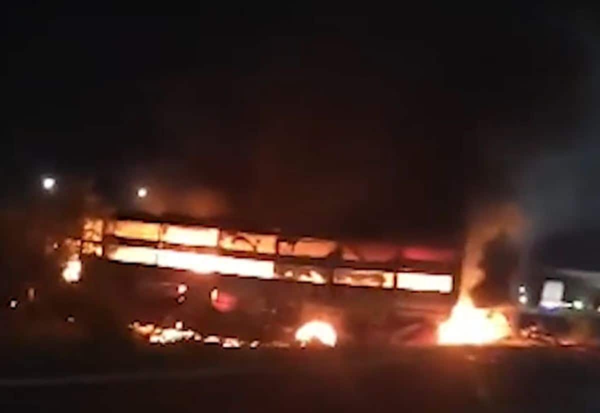 Rajasthan bus hits lorry, catches fire; 8 passengers burnt to death