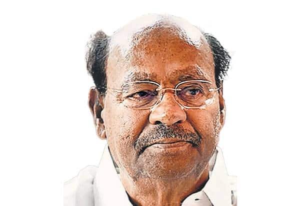 Ramadoss blames Anbumani for PMK losing recognition, seeks ban on symbol use