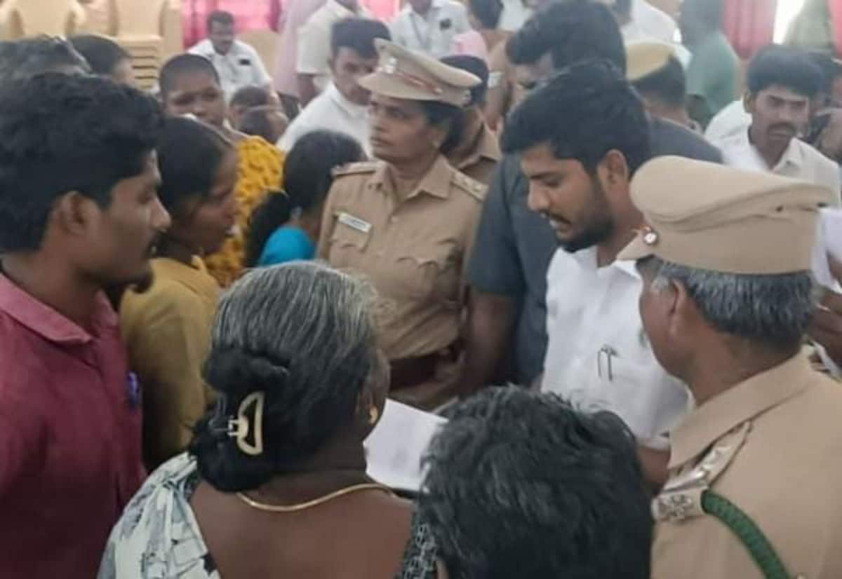 கோவில்களில் விஐபி தரிசனத்தை முறைப்படுத்த ஆலோசனை: அமைச்சர் ரமேஷ்