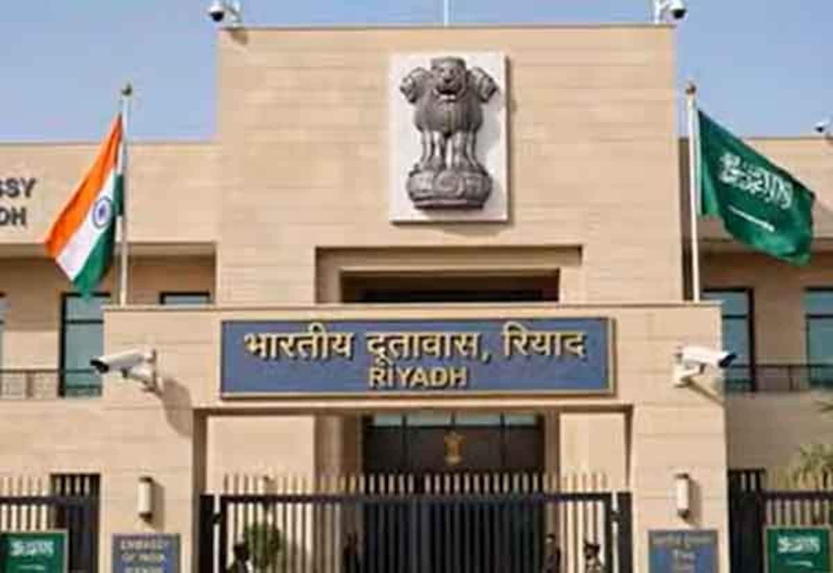 Indians in Saudi get visa overstay relief amid airport shutdown