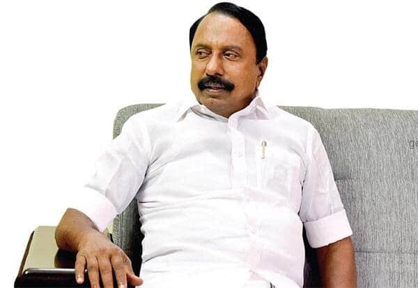 விஜய்க்கு கூடும் கூட்டத்திற்கு ஒரு ரூபாய் கூட செலவாகவில்லை: செங்கோட்டையன்