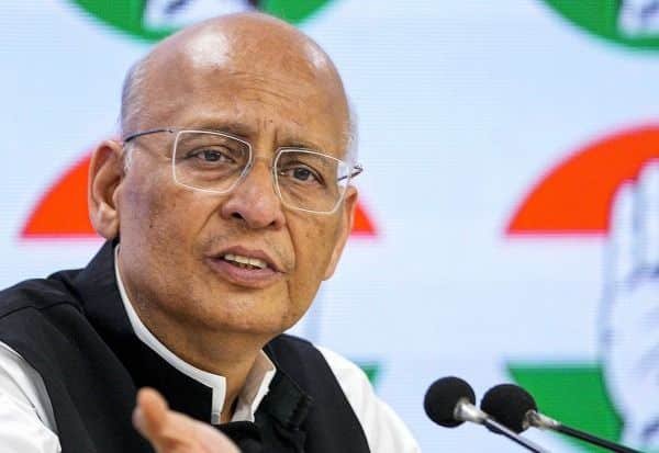 அதிமுக எம்எல்ஏ.க்கள் ராஜினாமா: பின்னணியில் அபிஷேக் மனு சிங்வி?