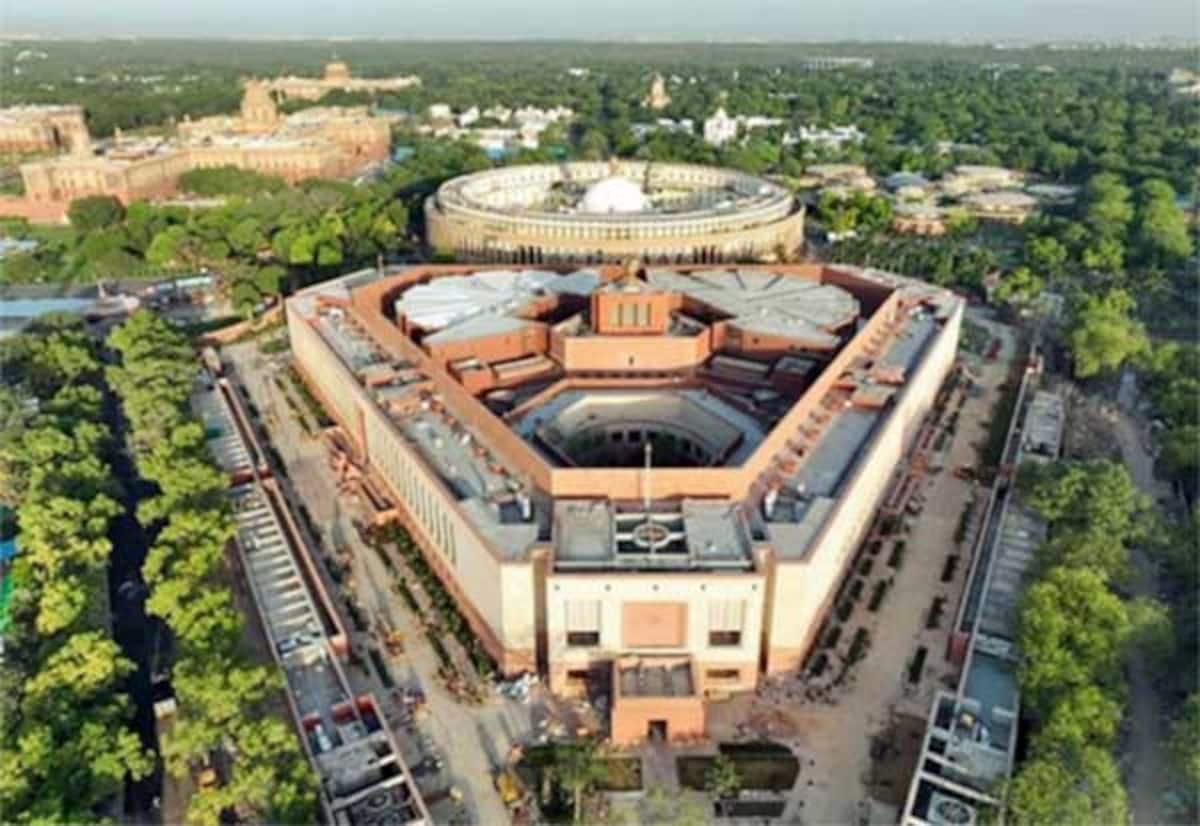 தொகுதி மறுவரையறை மசோதா: இம்மாத இறுதியில் பார்லி சிறப்பு கூட்டத்தொடர்?