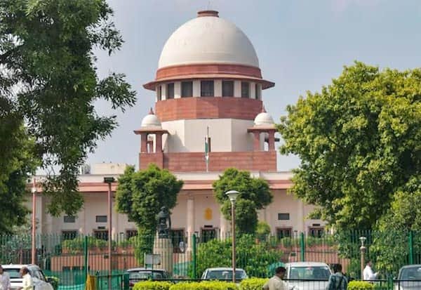 Supreme Court warns trader over AI-drafted PIL, dismisses petition