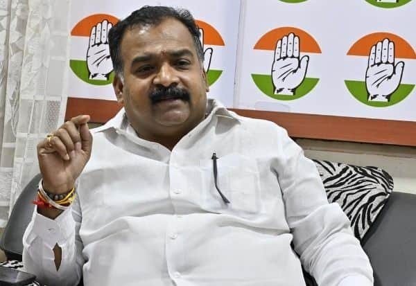 அதிமுக கூட்டணிக்காக முன்வந்தது உதயநிதி என காங் எம்பி மாணிக்கம் தாகூர் தாக்கு