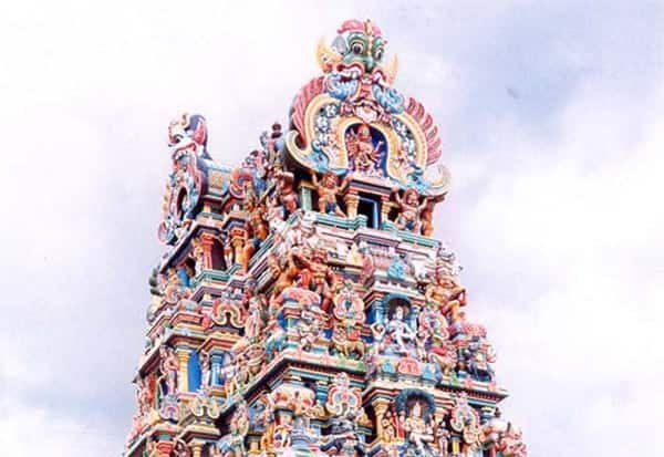 வழிபாட்டு தலங்கள் உள்ளிட்ட முக்கிய இடங்கள்: போலீசார் கணக்கெடுப்பு