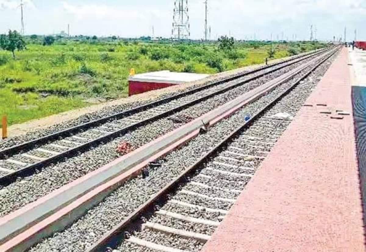 Land shortfall delays Tamil Nadu railway projects: 11,391 acres needed