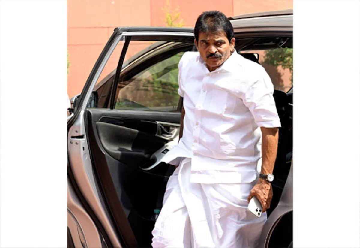 Congress MPs urge bringing Thaveka into INDIA alliance ahead of Rahul visit