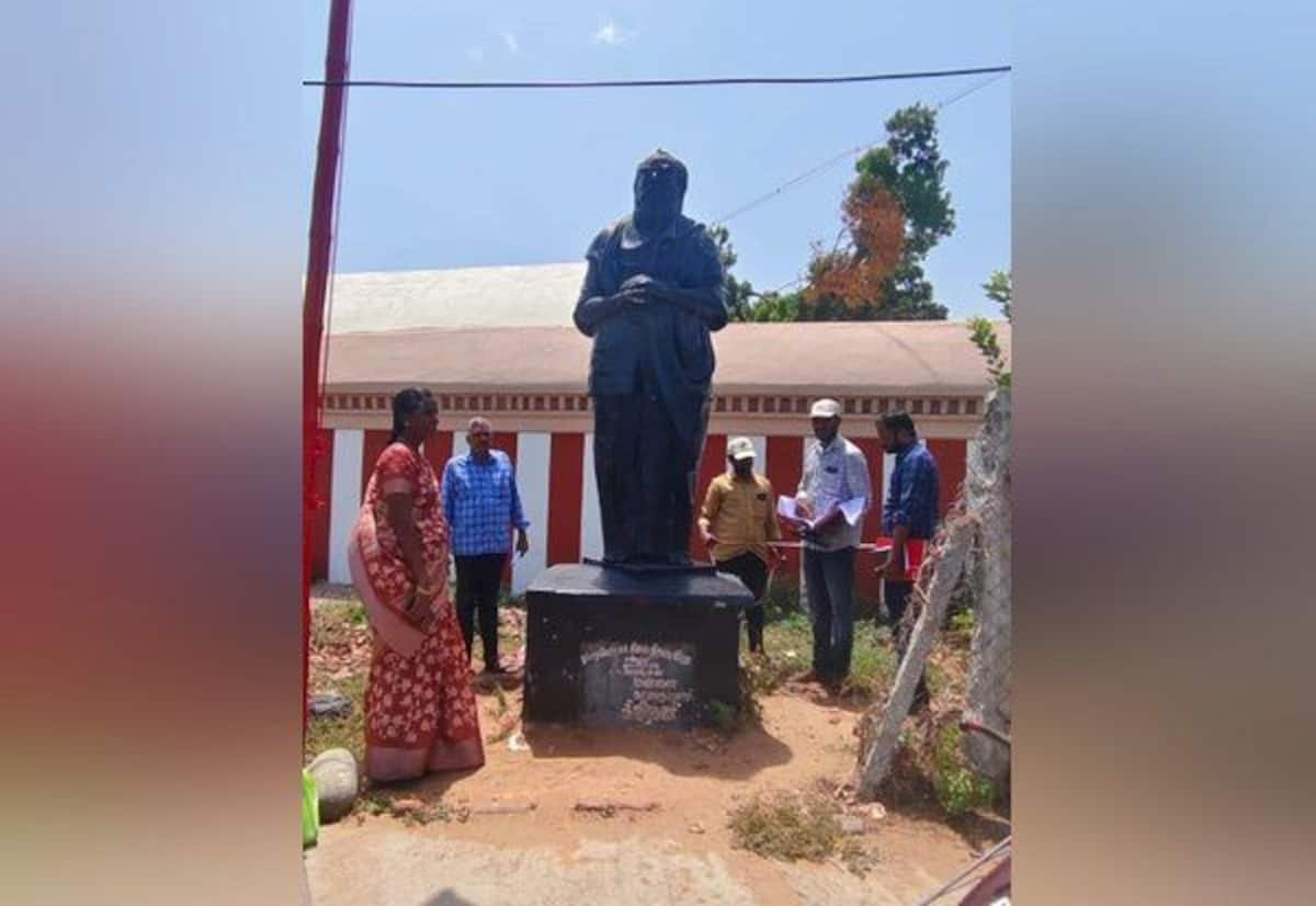 திருக்கண்டியூர் கோவில் நிலத்தில் உள்ள ஈ.வெ.ரா. சிலை குறித்து அதிகாரிகள் ஆய்வு