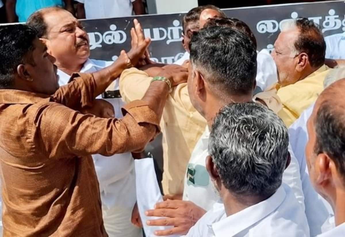 Congress leaders clash at Kamaraj birthday event in Tirunelveli