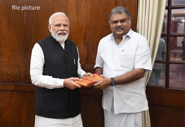 Tamil Maanila Congress quits NDA, Vasan says party will go solo