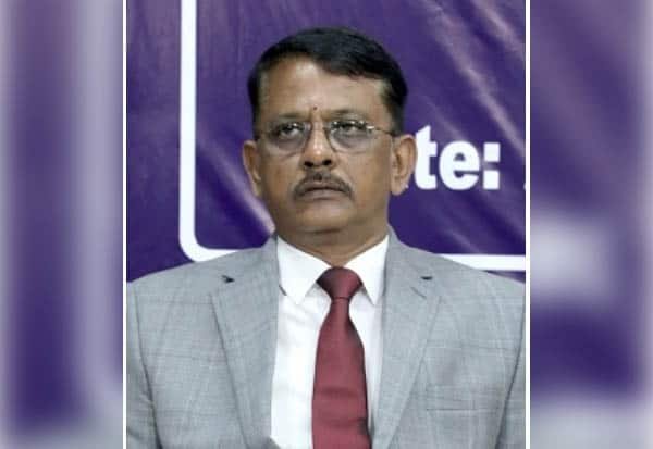 முறைகேடு புகார்: அரசு குற்ற வழக்குத் தொடர்வுத்துறை இயக்குநர் பதவி நீக்கம்