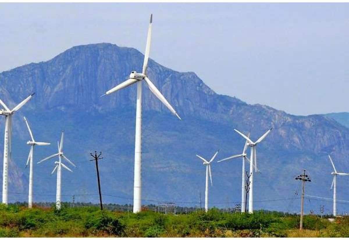Green power investors look to other states amid approval delays
