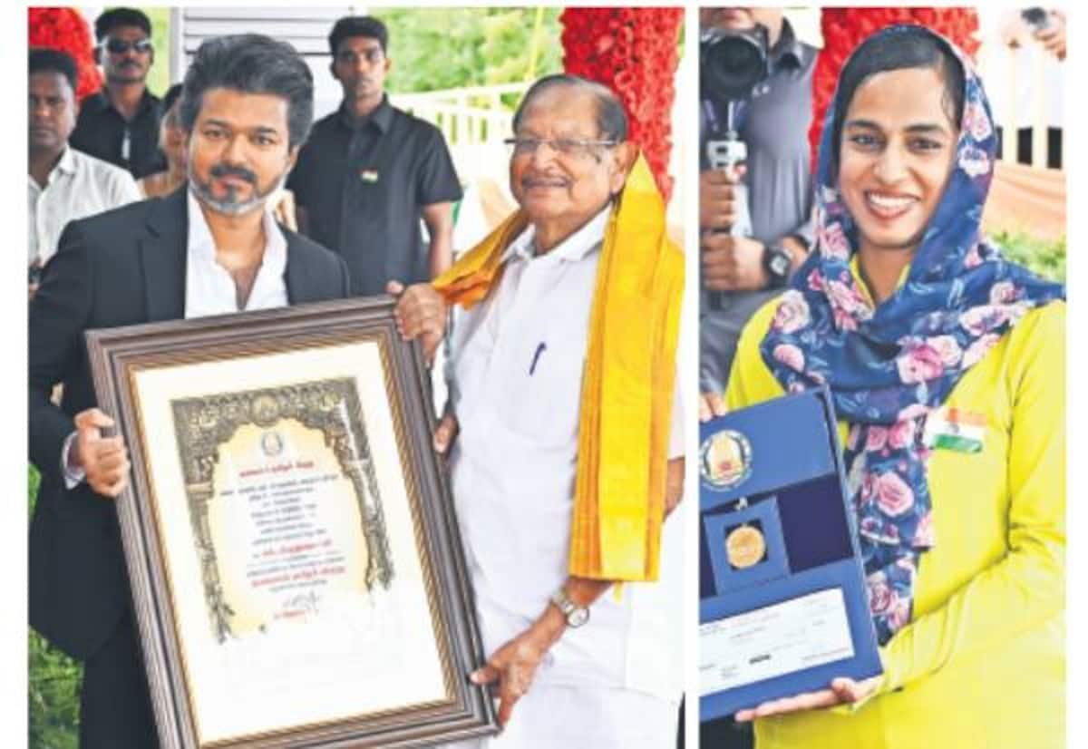 TN CM presents Independence Day awards to achievers across sectors
