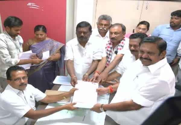 Nomination rush on last day as EPS, Nainar and others file papers