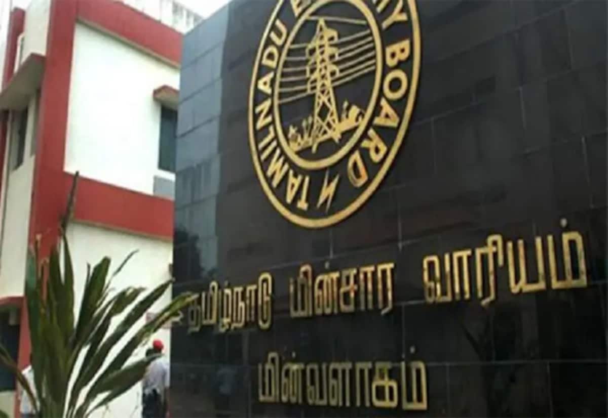 புதுப்பிக்கத்தக்க மின் திட்டங்கள் முடக்கம்: மின் வாரியத்திடம் அரசு அறிக்கை கேட்பு