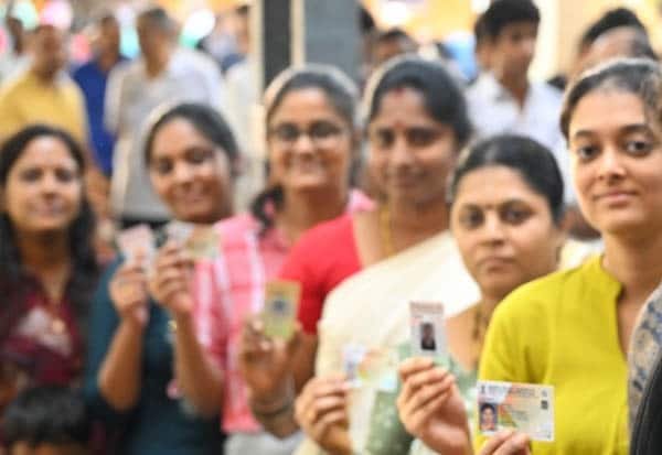 Final Tamil Nadu turnout data delayed as 10 districts yet to report