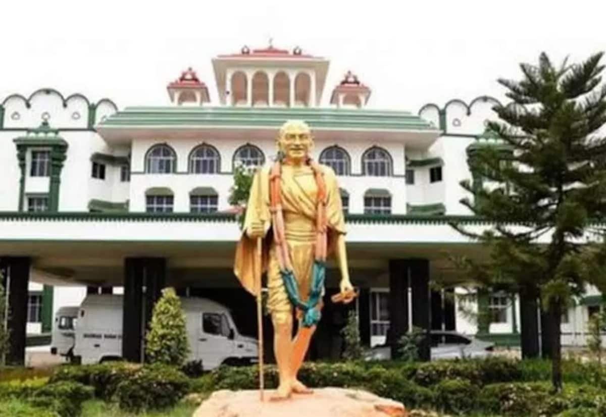 தமிழக 14 பல்கலைகளில் துணைவேந்தர் காலிப்பணியிடம்: அறிக்கை தாக்கல் செய்ய மதுரை கிளை உத்தரவு
