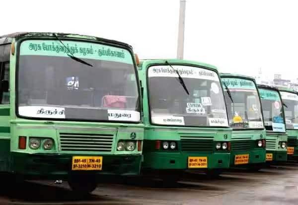 இலகு பணியில் இருந்த 3,000 பேர் ஓட்டுநர், நடத்துநர் பணிக்கு திரும்பினர்
