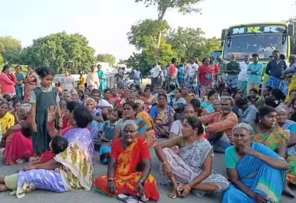 தூத்துக்குடி பிளஸ் 2 மாணவி கொலை: துப்பு கிடைக்காமல் போலீஸ் திணறல்