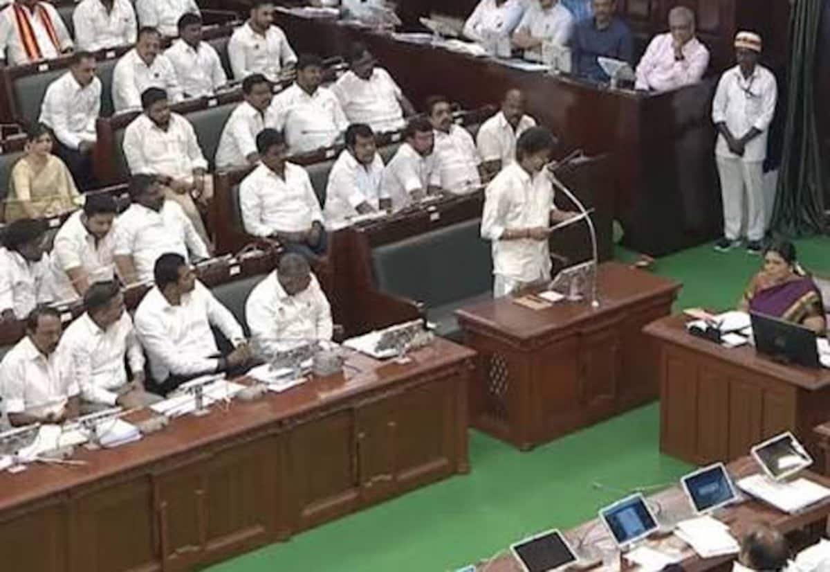 அதிமுக அதிருப்தியாளர்களுக்கு ‘சட்டசபையில் தனி அணி’ யோசனை: தவெக வலைவீச்சா?