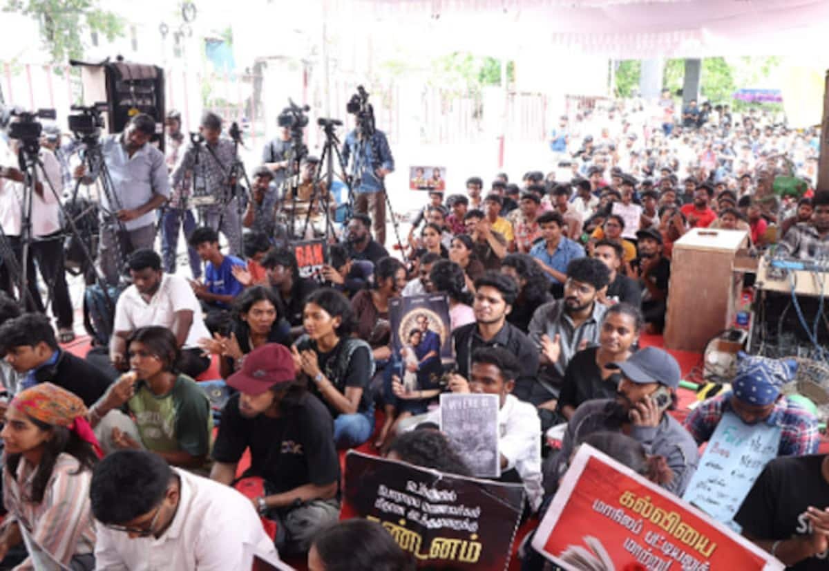 சென்னையில் நடந்த ‘நீட்’ எதிர்ப்பு போராட்டம் திசைமாறியதால் இ.கம்யூ.வை த.வெ.க. கண்டித்ததாக தகவல்