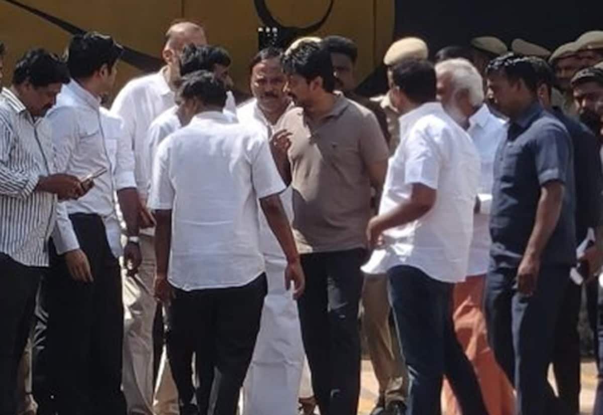 Udhayanidhi meets ex-minister Mahesh in Puzhal jail; snaps at party aides